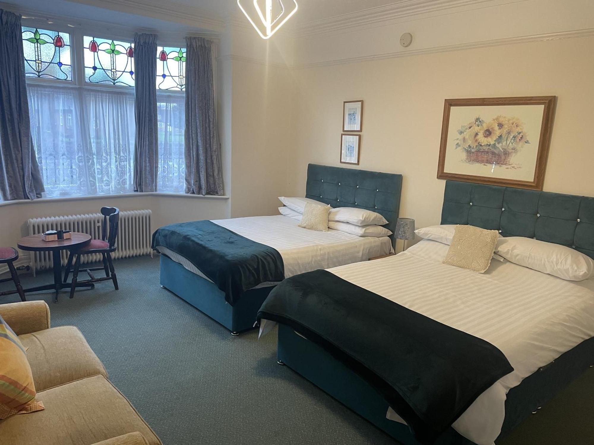 Emerald Guest house York
